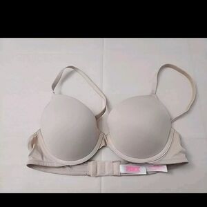 Victoria's Secret PINK Wear Everywhere Push-up Bra 34B Nude Beige